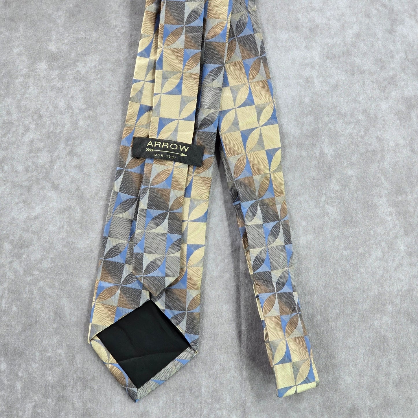 Arrow Gray Blue Gold Geometric 100% Silk Men's Neck Tie NWOT