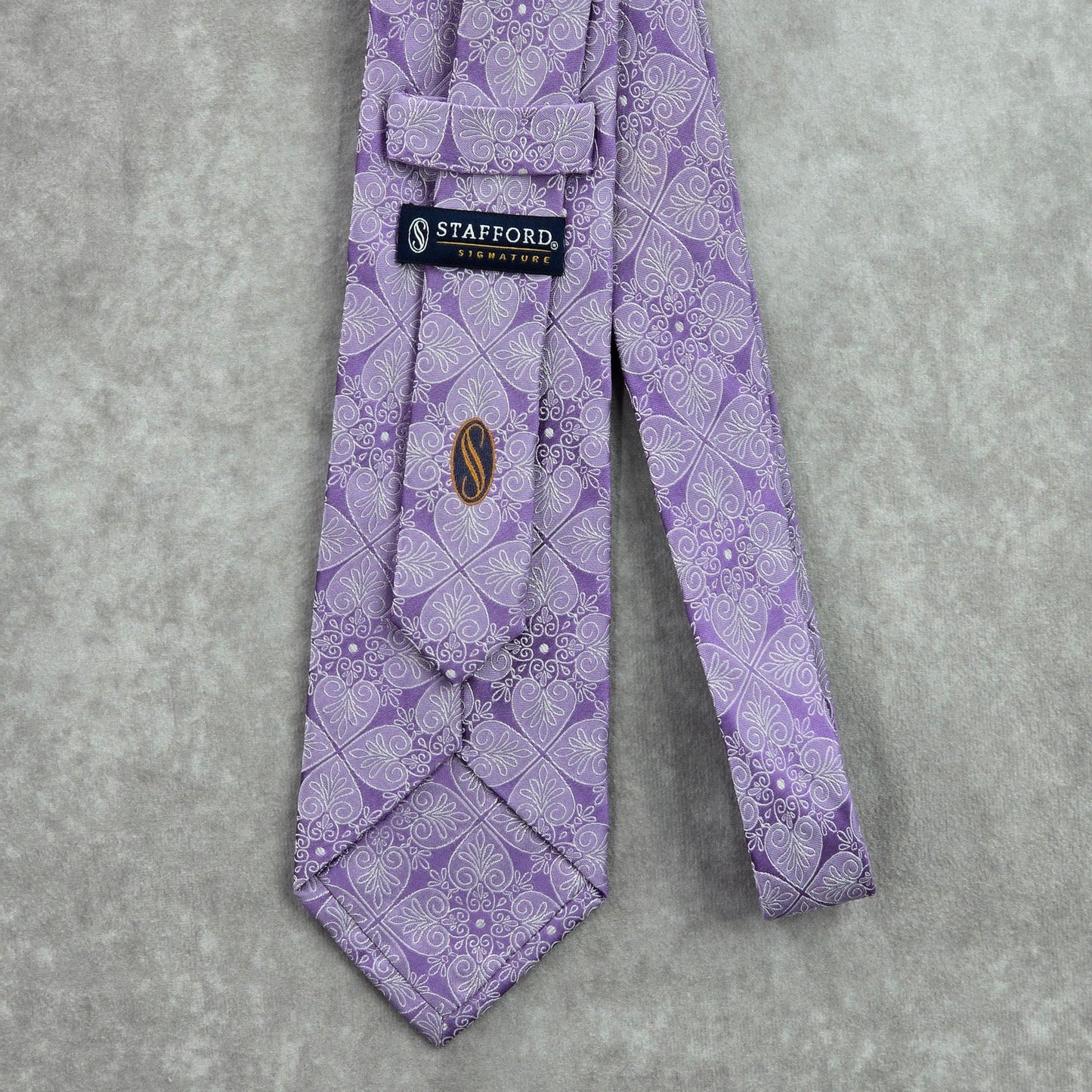 Stafford Signature Purple Silver Floral Paisley 100% Silk Men's Neck Tie NWOT