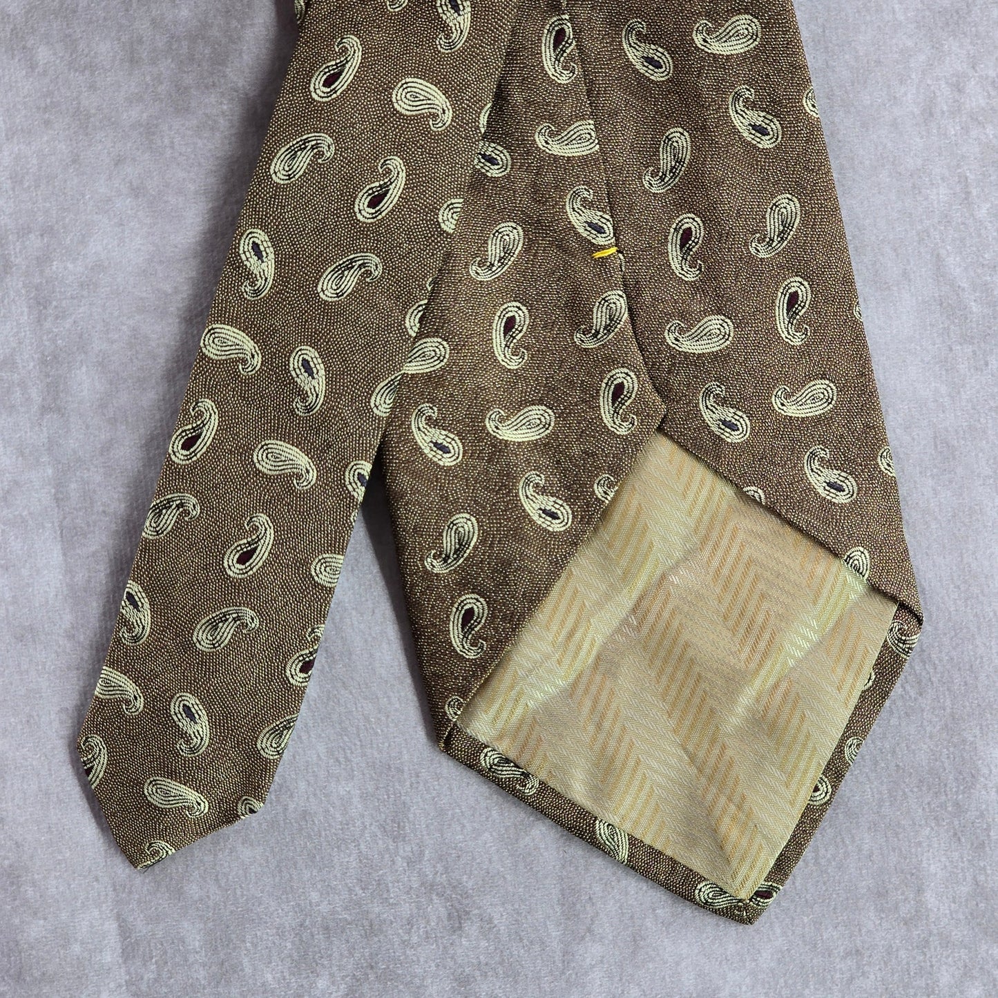 Joseph Abboud Gold Brown Paisley Floral 100% Silk Italy Men's Neck Tie NWOT