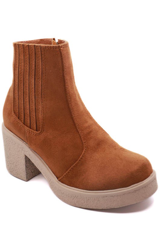 Slip on Chunk Boot