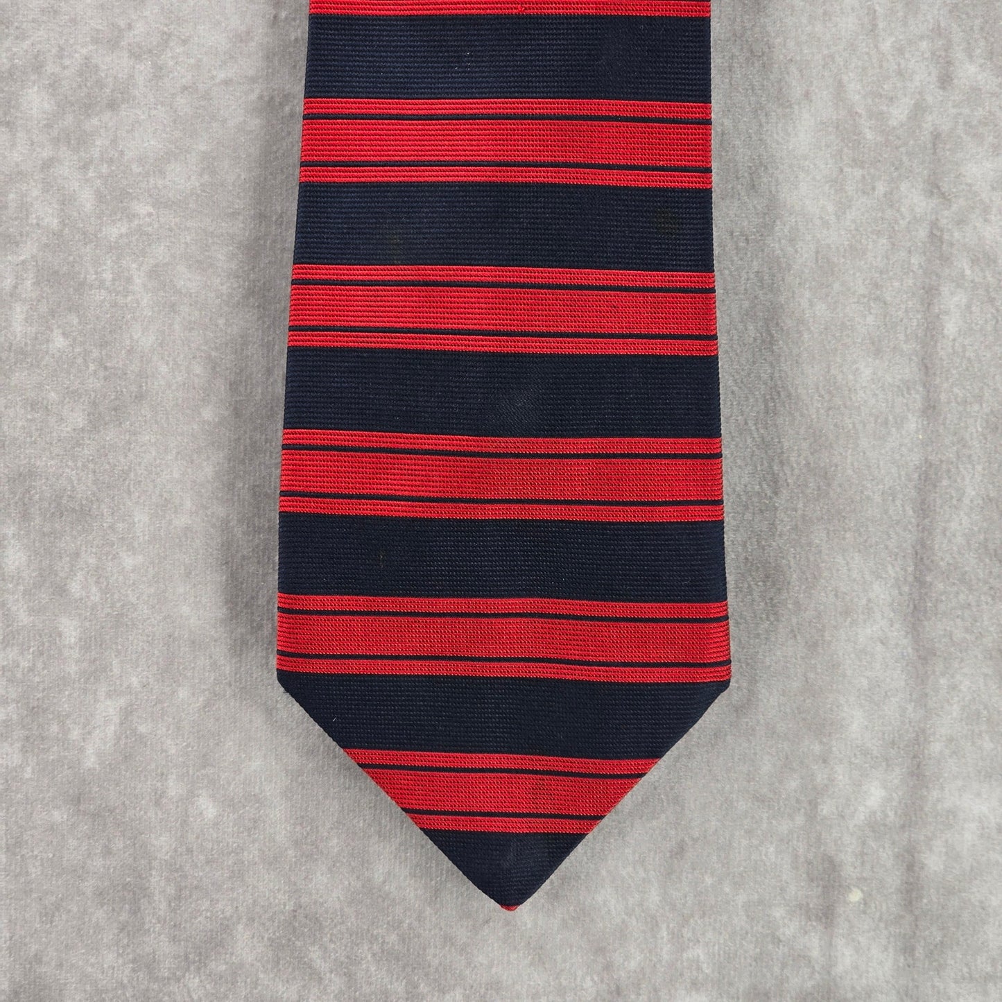 Brooks Brothers Red Navy Blue Stripe Silk Men's Neck Tie NWOT