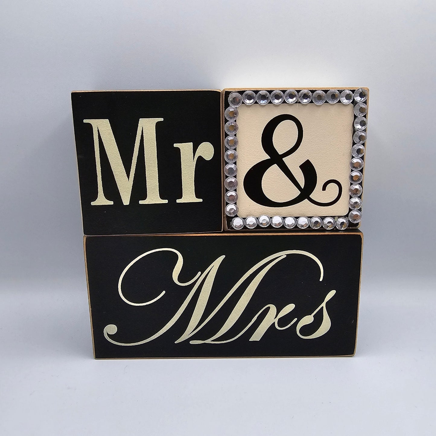 Mr & Mrs Black White Faux Wood Wedding Anniversary Bridal Home Decor Signs