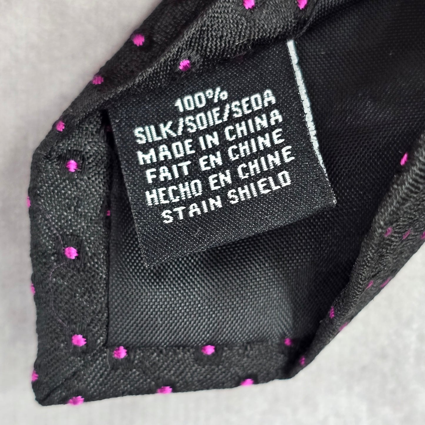 Van Heusen Studio Black Purple Polka Dot Geometric Executive Silk Neck Tie Men's