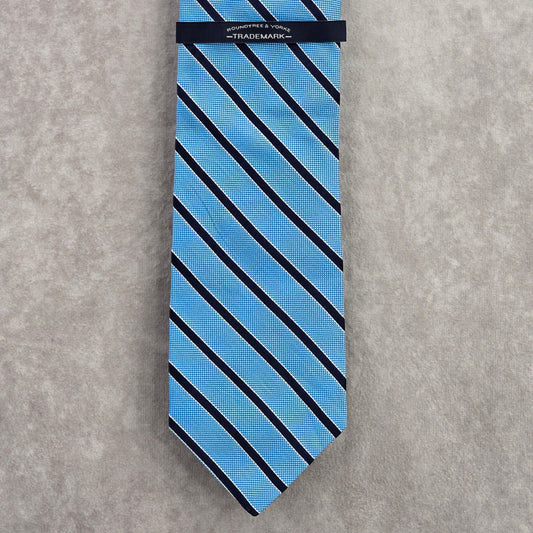 Roundtree & Yorke Trademark Blue White Stripe 100% Silk Men's Neck Tie NWOT