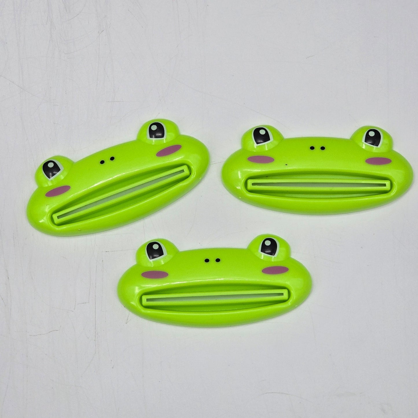 Toothpaste Tube Squeezer Rolling Holder Plastic Pack of 3 Cute Green Frogs #27