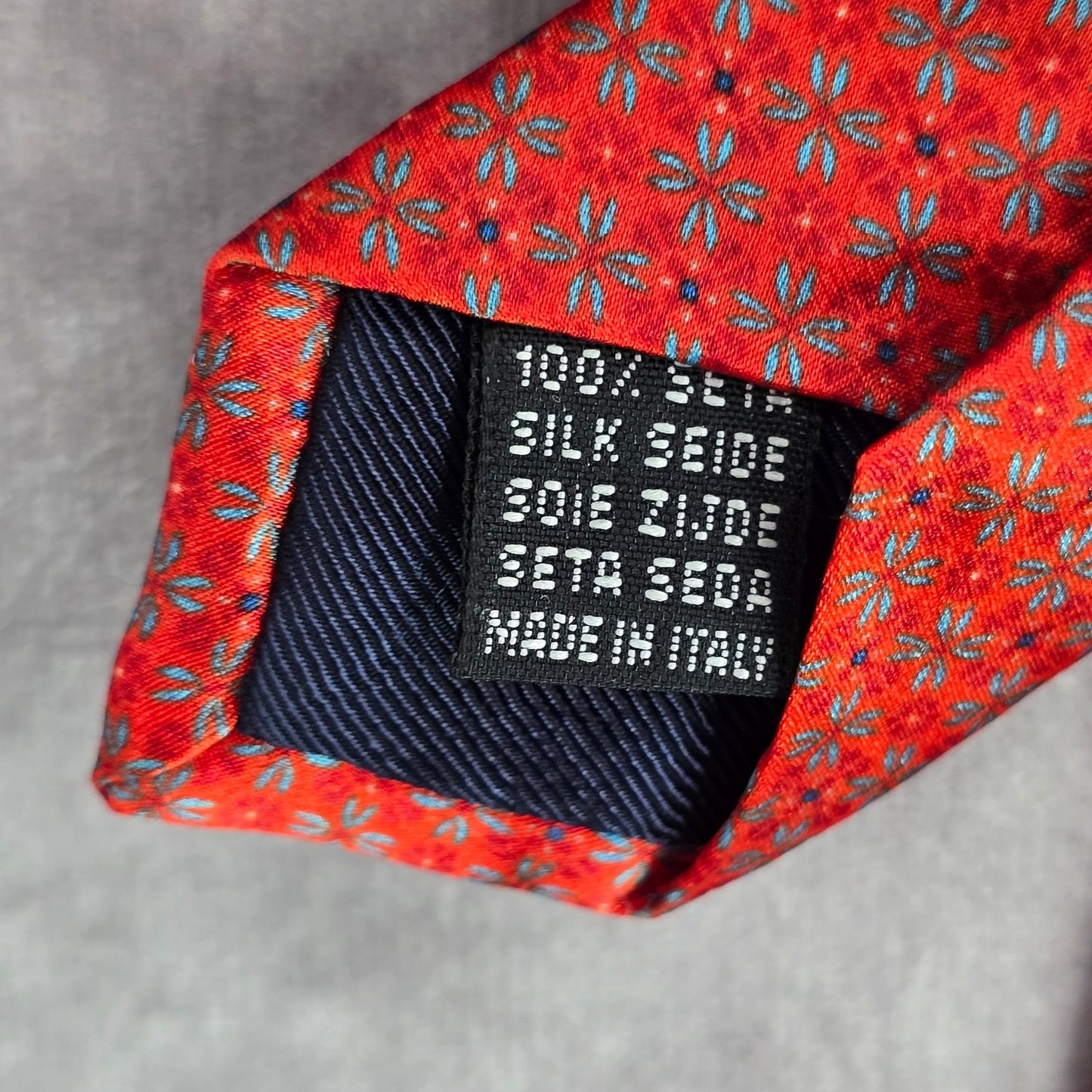 Lario Red Floral Geometric Handmade Italy 100% Silk Men's Neck Tie NWOT