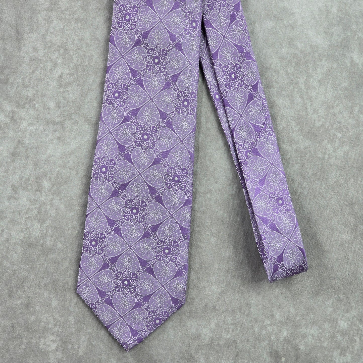 Stafford Signature Purple Silver Floral Paisley 100% Silk Men's Neck Tie NWOT