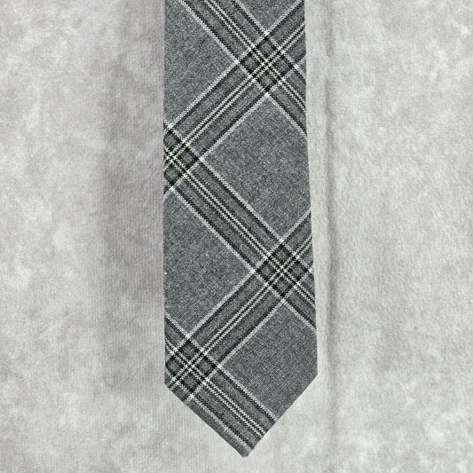 An Original Penguin by Munsingwear Gray Black Stripe Plaid Men's Neck Tie NWOT