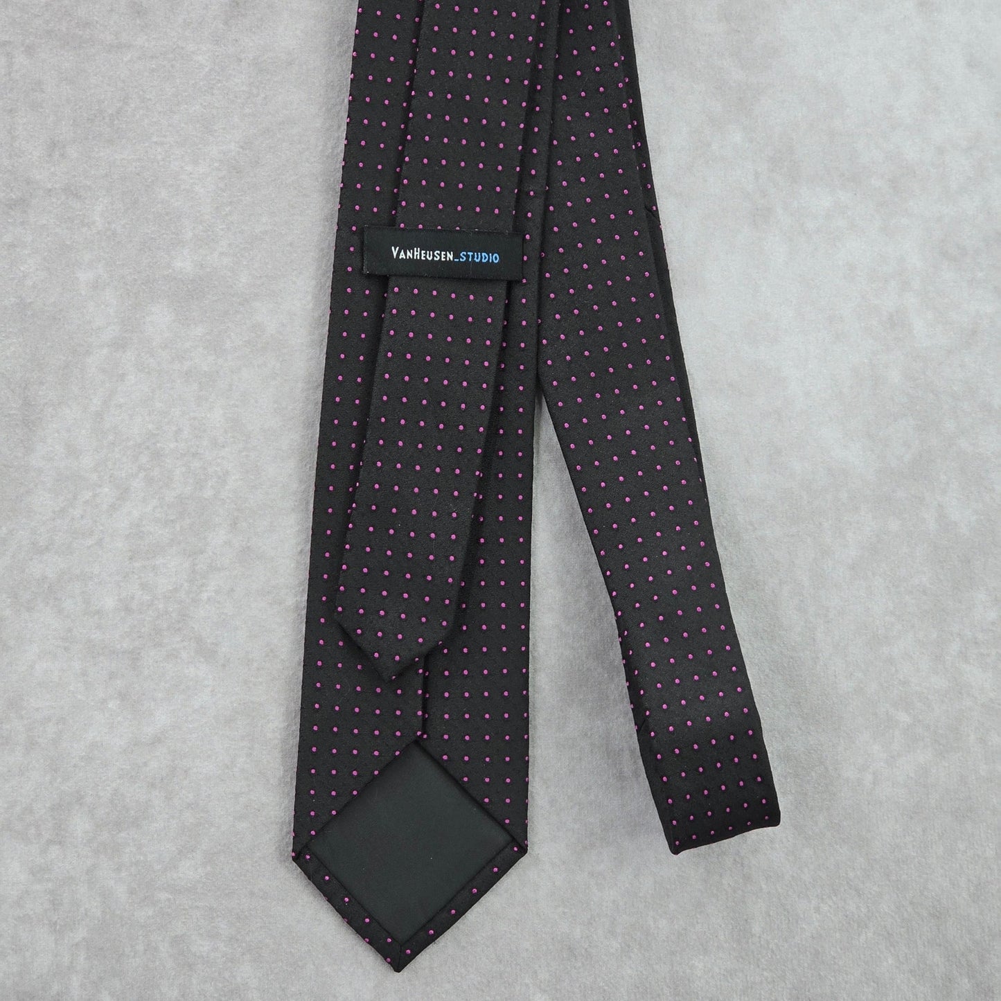 Van Heusen Studio Black Purple Polka Dot Geometric Executive Silk Neck Tie Men's