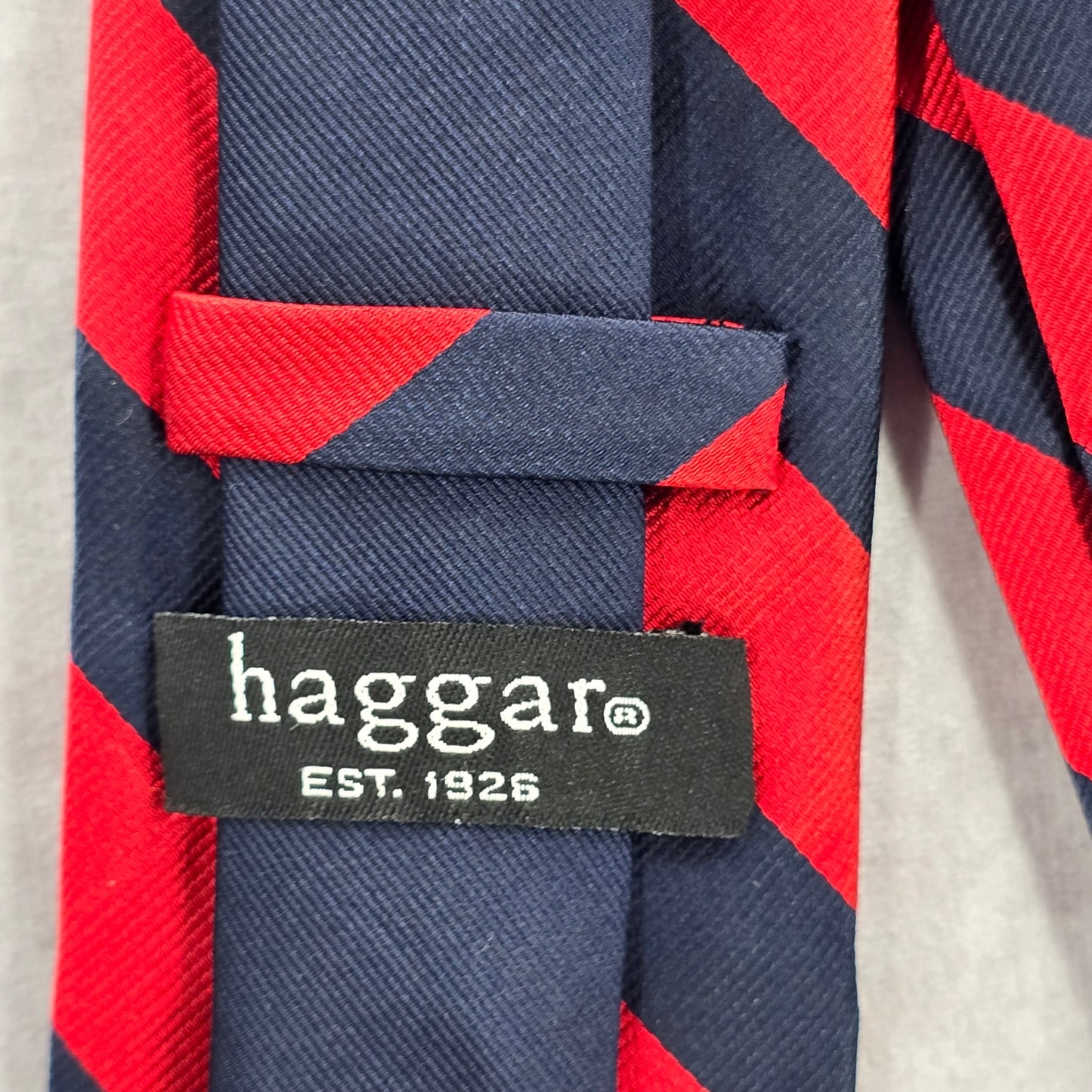 Haggar Red Blue Stripe 75% Silk 25% Polyester Men's Neck Tie NWOT