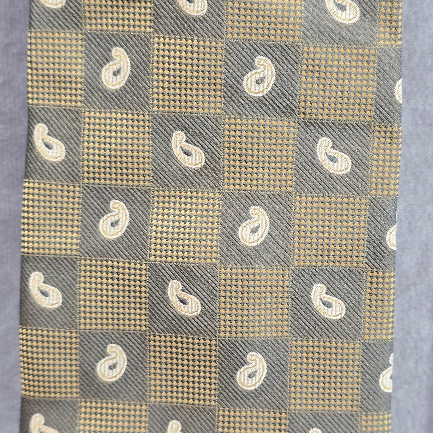 Joseph Abboud Gray Gold Paisley Weave Check 100% Silk Italy Men's Neck Tie NWOT