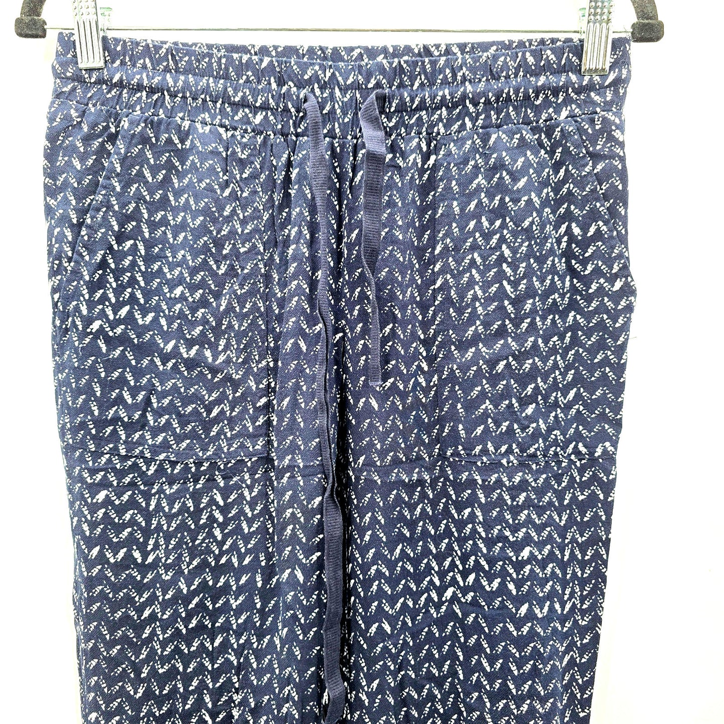 Ann Taylor Loft Navy Blue Stretch Patterned Capri Pants M Bottoms Petite Medium