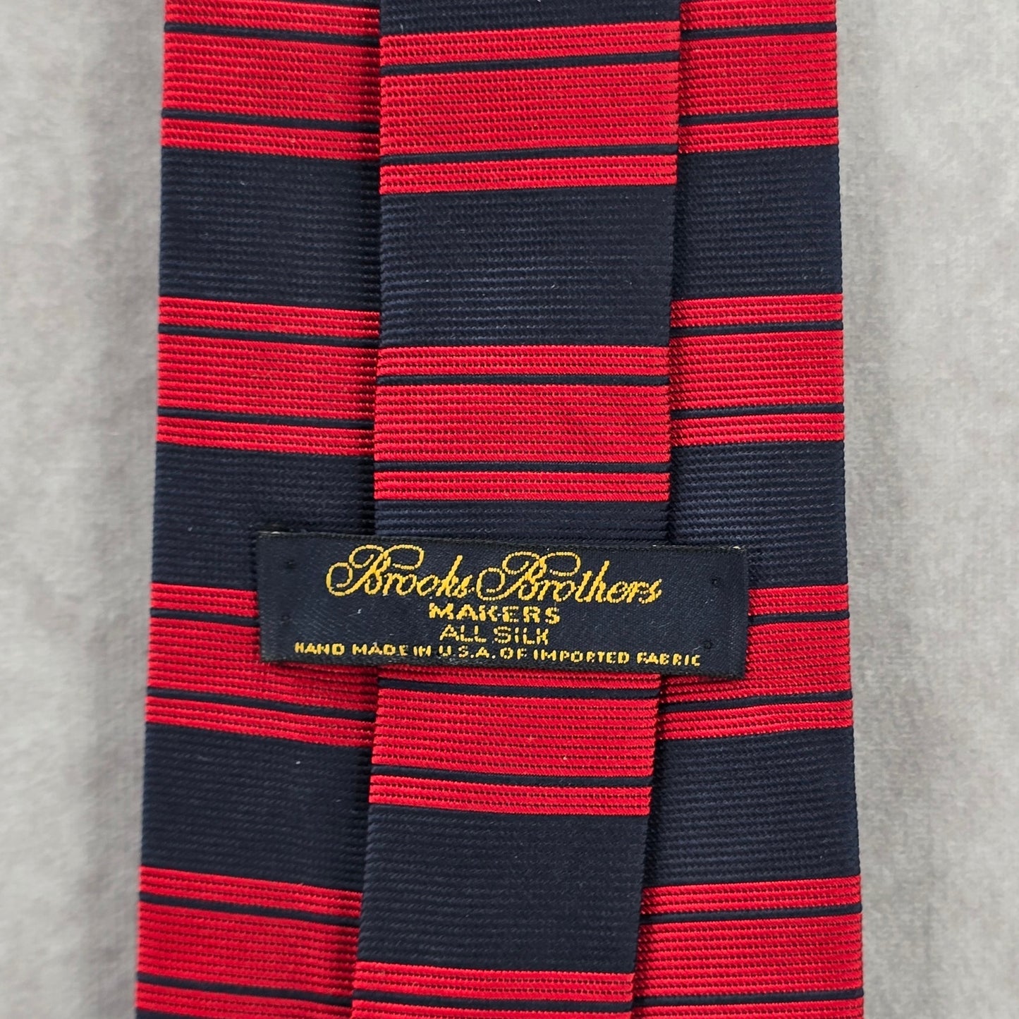 Brooks Brothers Red Navy Blue Stripe Silk Men's Neck Tie NWOT