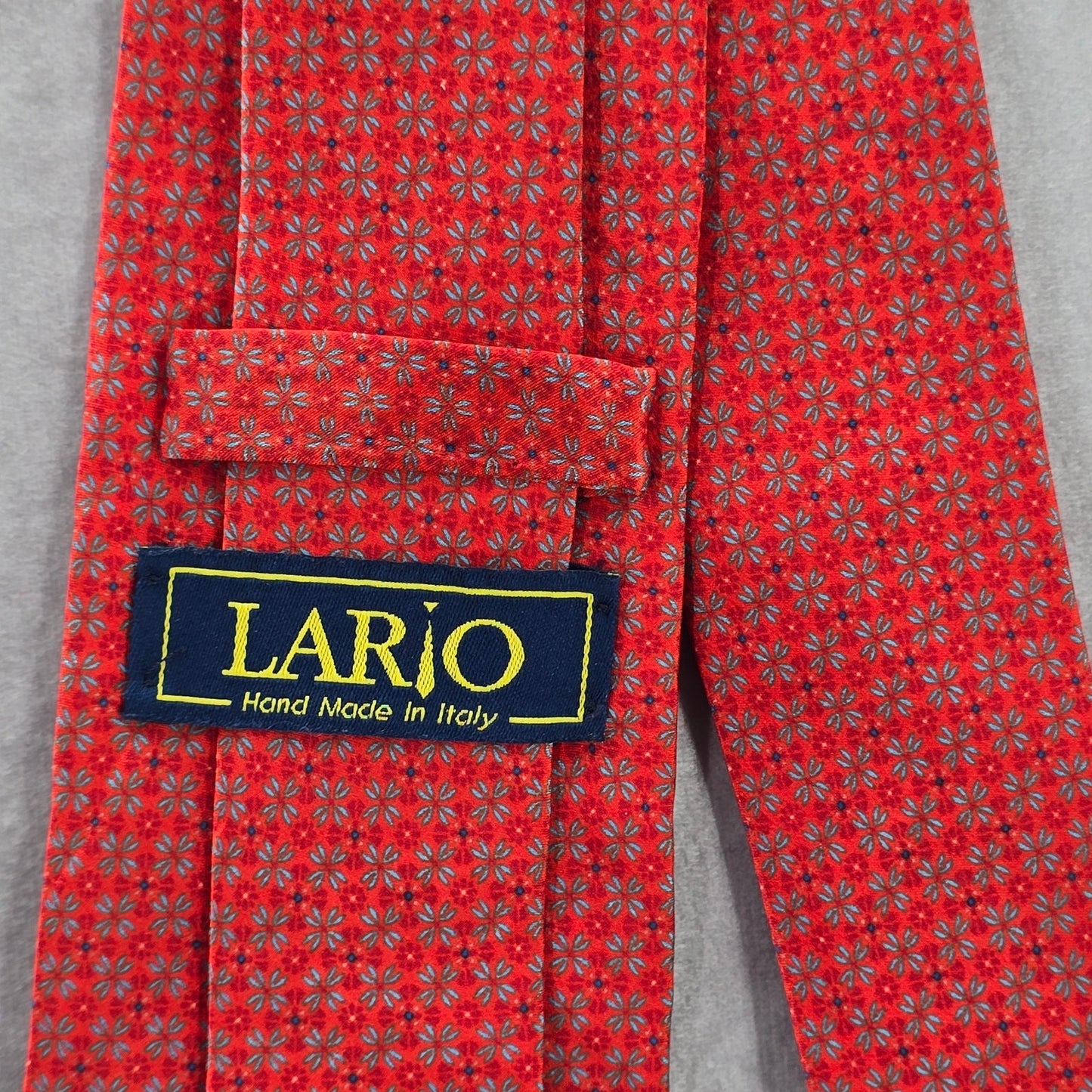 Lario Red Floral Geometric Handmade Italy 100% Silk Men's Neck Tie NWOT