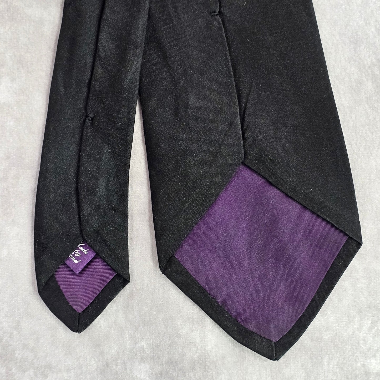 Zara Solid Black Purple Classic 100% Silk Made by Hand Men's Neck Tie NWOT