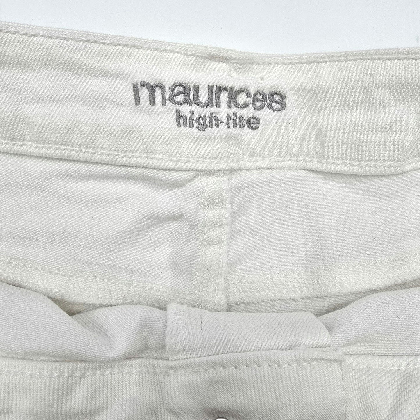 Maurices High Rise Button White Shorts Bottoms Pants Plus Size 18