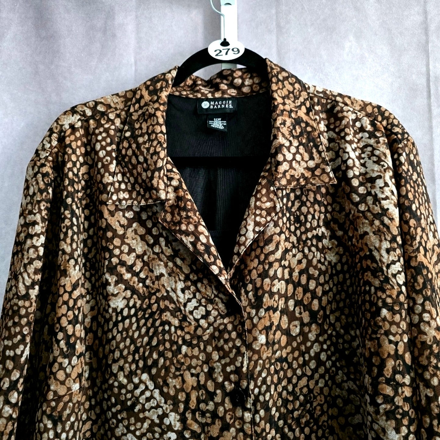 Maggie Barnes Brown Animal Print Button Down Short Blouse Top Size 32W