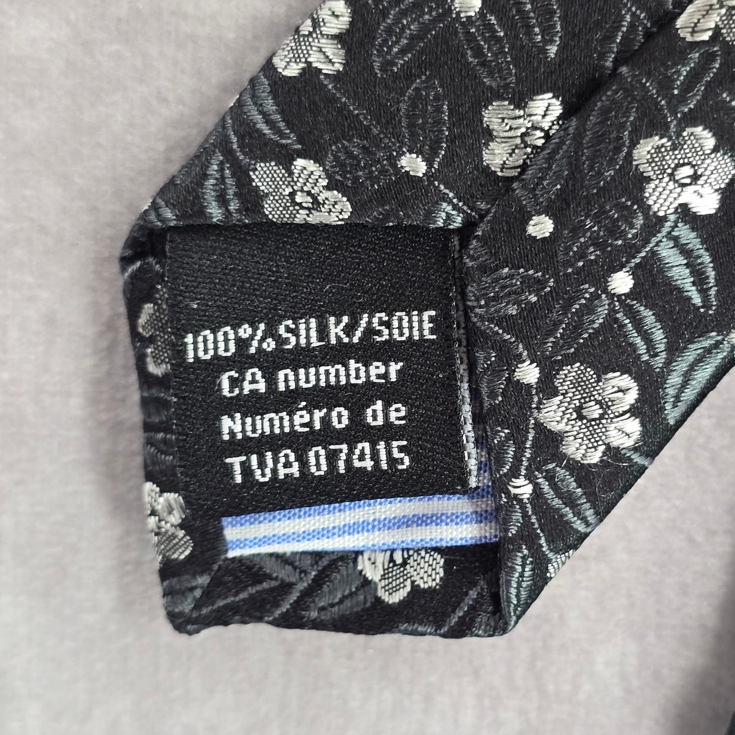 Sondergaard Copenhagen Black Gray Floral 100% Silk Men's Neck Tie NWOT