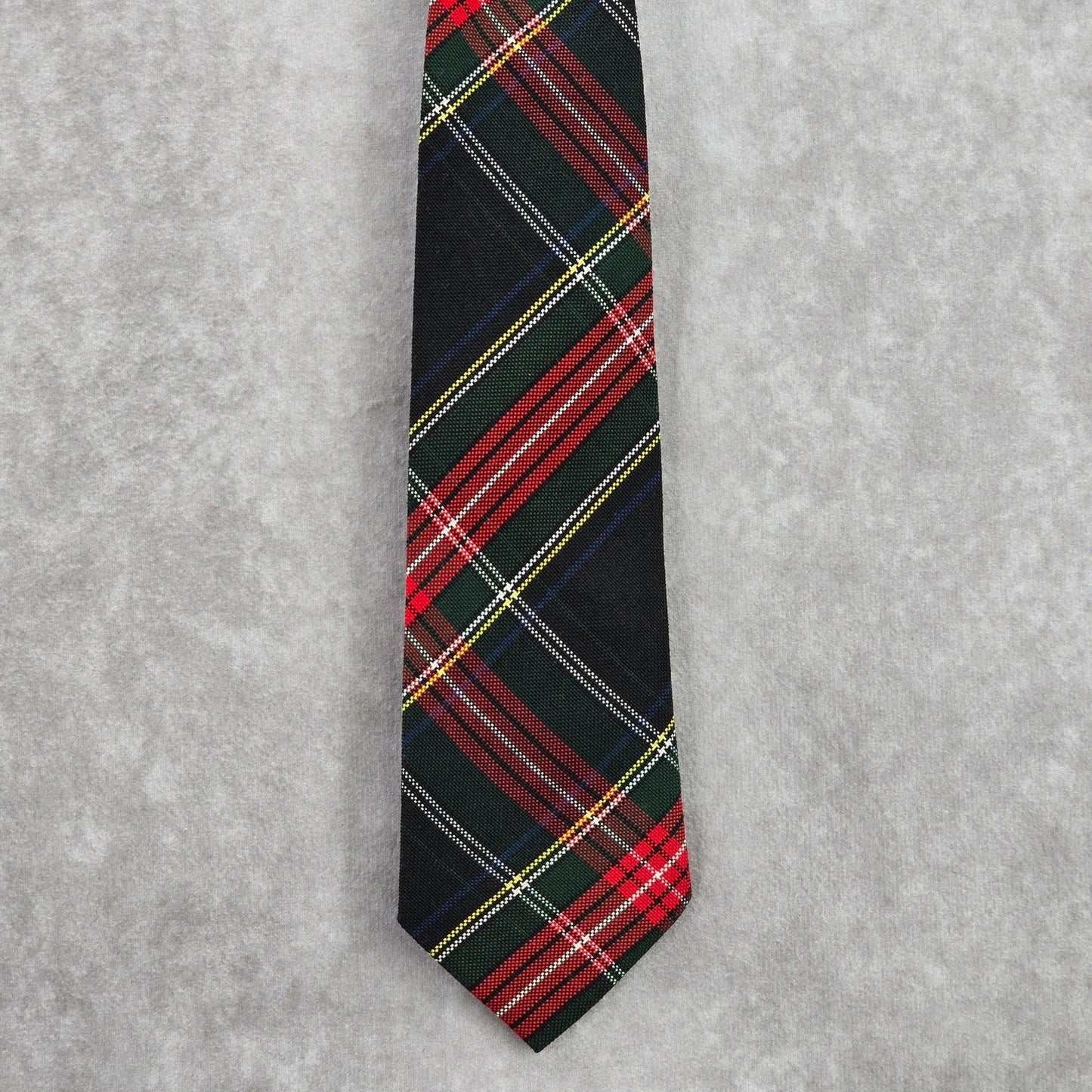 Flynn O'Hara Uniform Red Green Blue Plaid Tartan Adjustable Clip Youth Tie 14