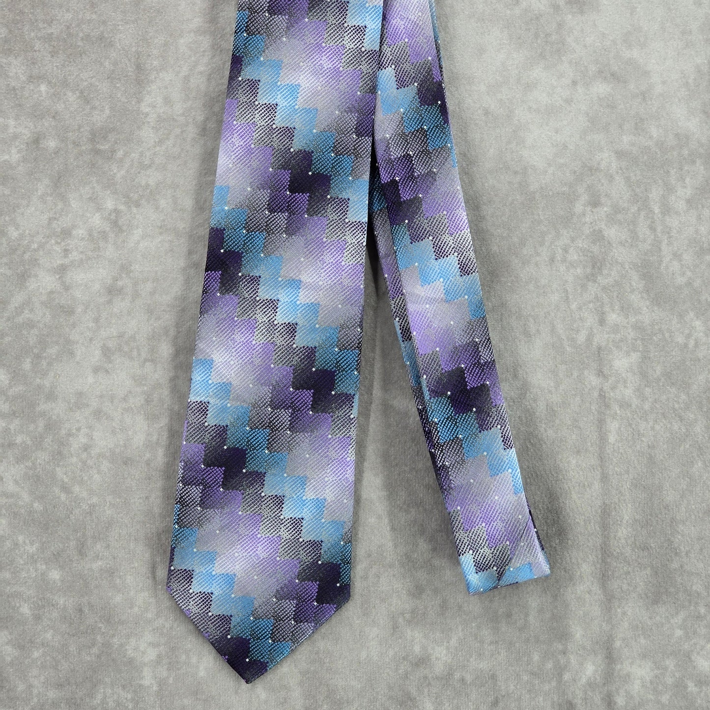 Van Heusen Purple Gray Blue Stair Geometric 100% Polyester Men's Neck Tie NWOT