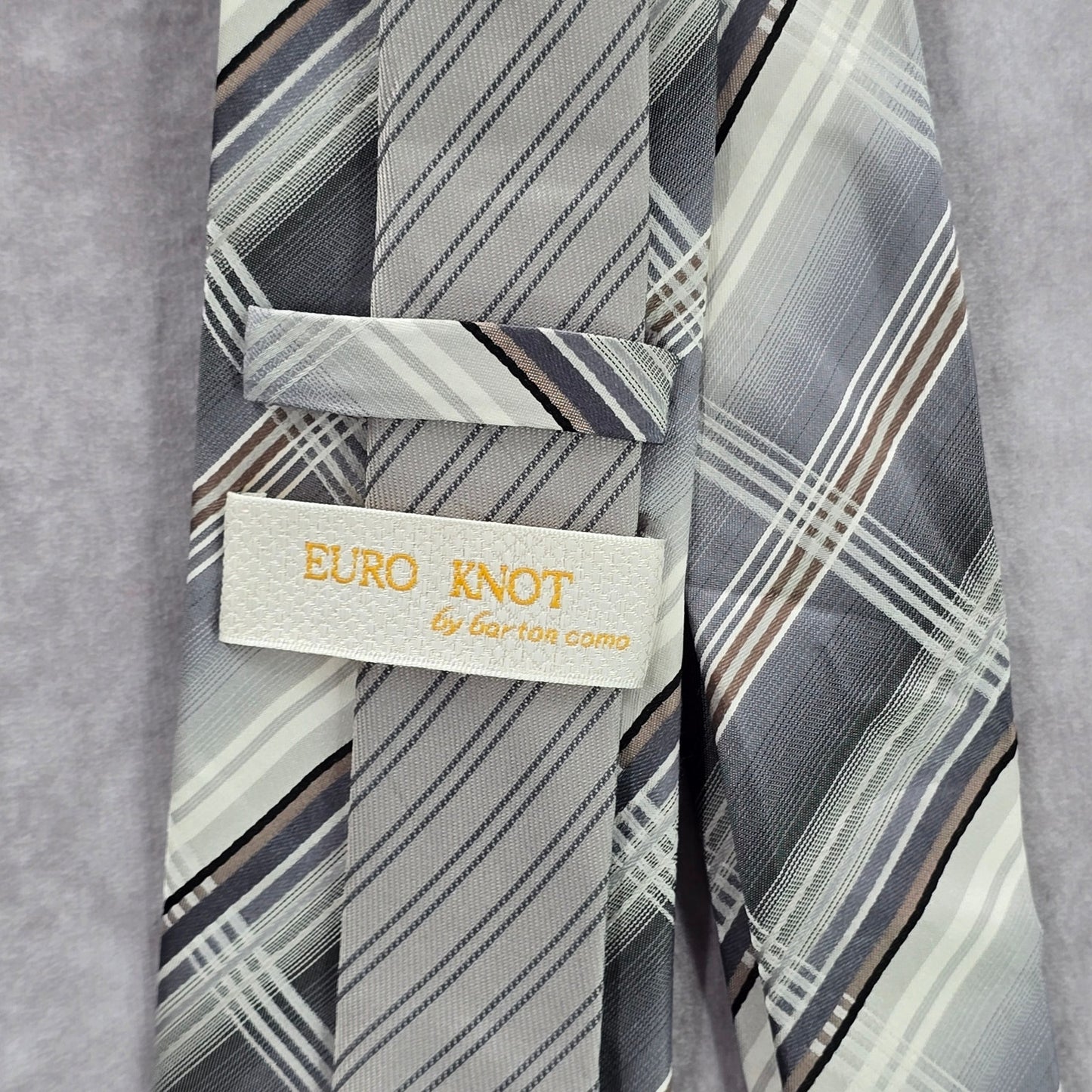 Euro Knot by Barton Como Plaid Gray Tartan 100% Silk Men's Neck Tie NWOT