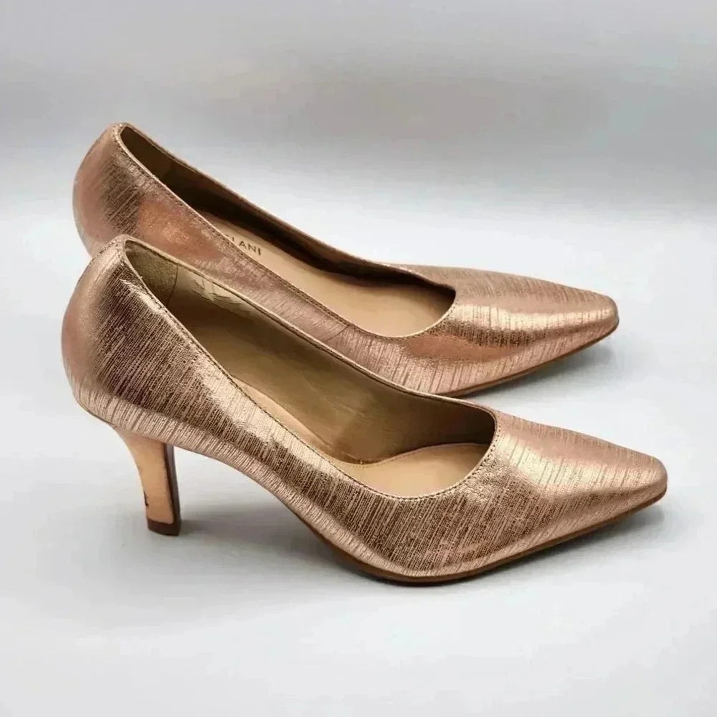 Antonio Melani Britt Rose Gold Pumps Low Heels Women's Size 7M