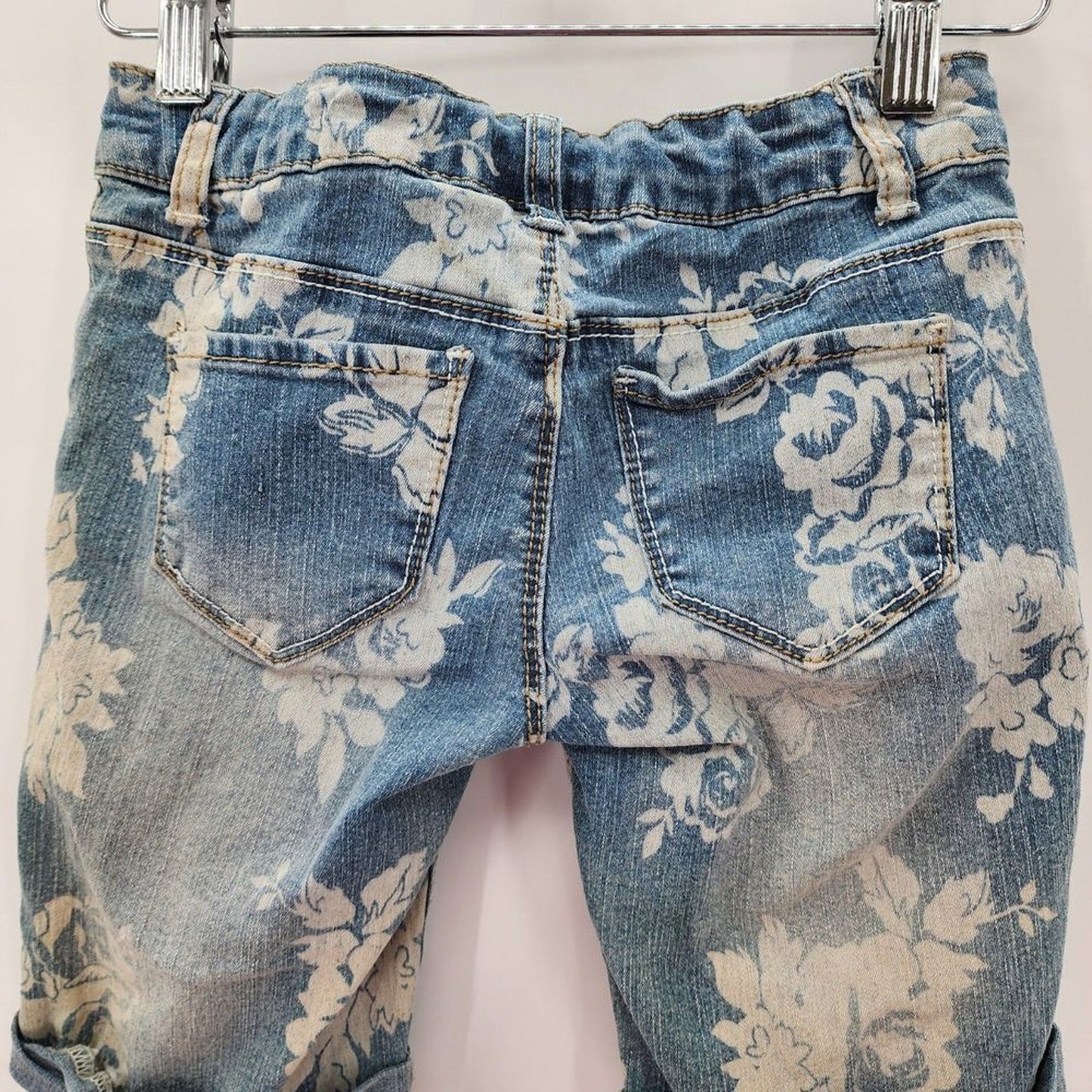 Arizona Jean Company Girls Bermuda Shorts Pants Flower Print Size 8 Regular