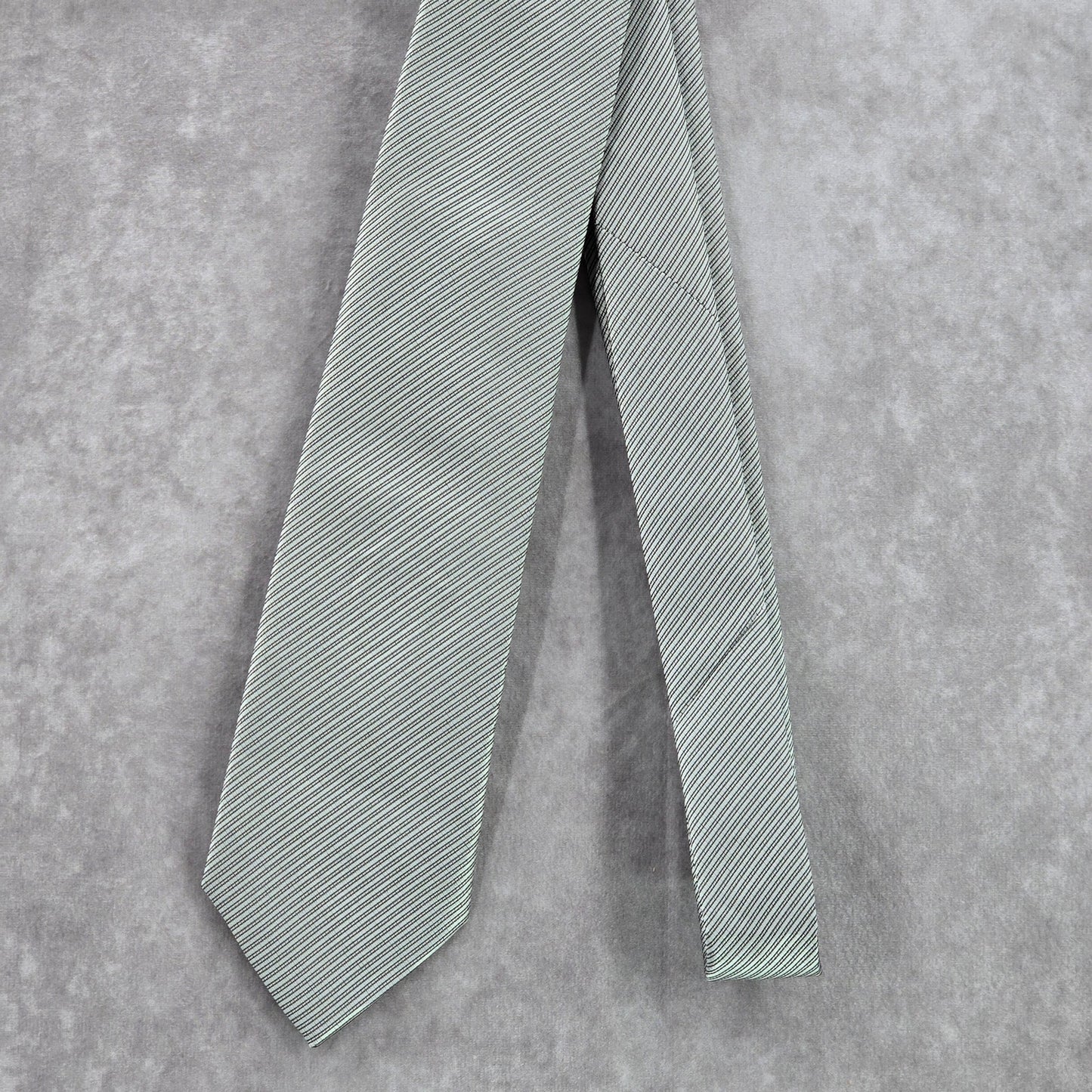 Kiss Ties Gray Black Silver Stripe Microfiber Men's Neck Tie NWOT