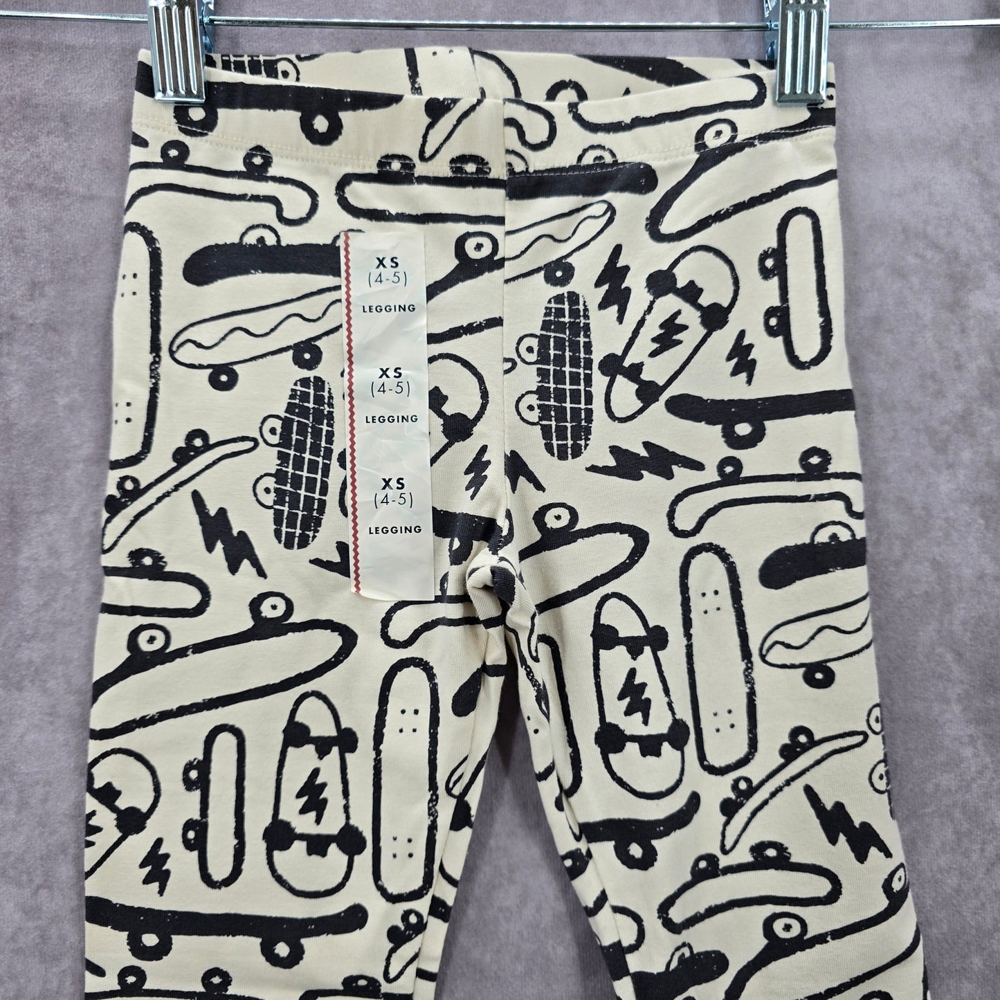 Cat & Jack White Skateboard Print Girls Toddler Leggings Pants Bottoms XS 4/5