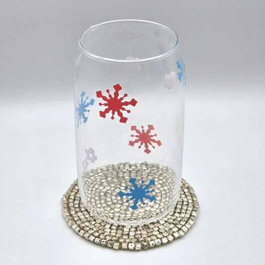 Snowflake Flower Red White Blue 16oz Beer Can Glass Cup  NWT