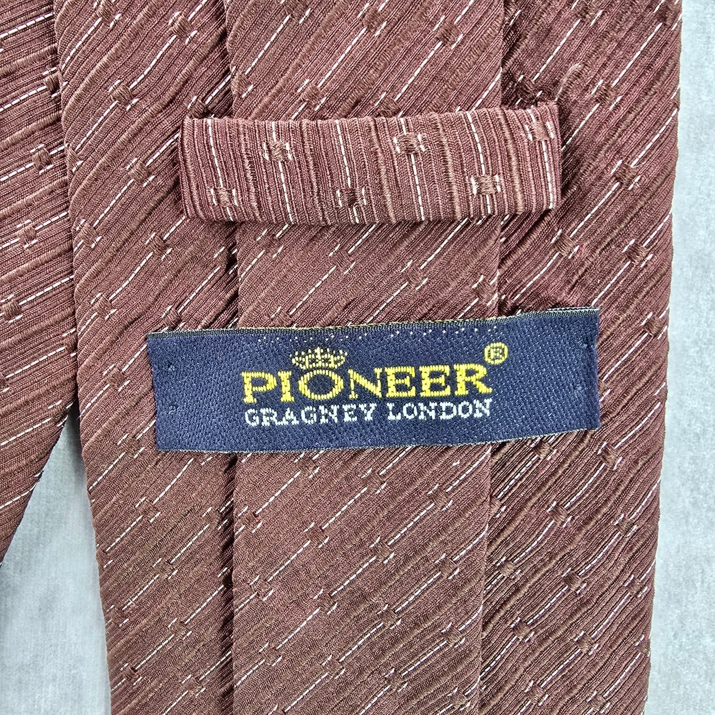 Pioneer Gragney London Brown Geometric Stripe Men's 100% Silk Neck Tie NWOT