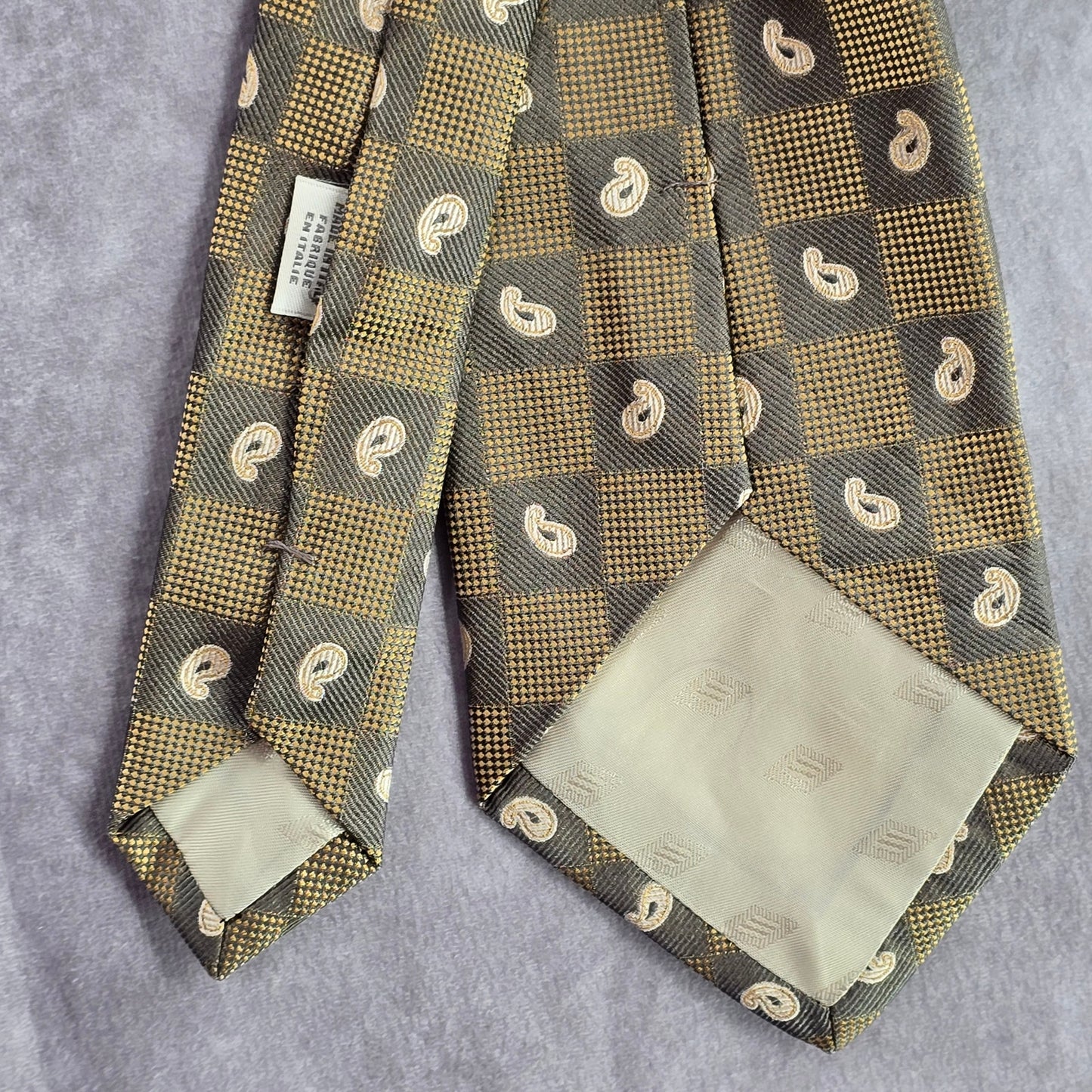 Joseph Abboud Gray Gold Paisley Weave Check 100% Silk Italy Men's Neck Tie NWOT